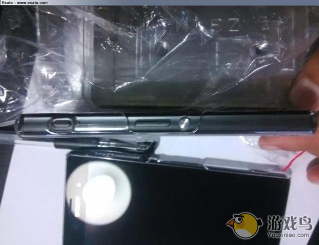 索尼Xperia Z3 Compact谍照曝光机身侧边有弧度[多图]图片4