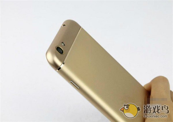 波导售价1699元新机L9 外形酷似iPhone 6[多图]图片2