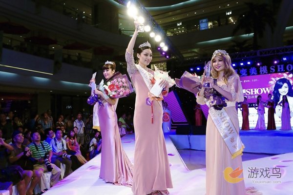 2015 Miss ChinaJoy ZOL百变美模SHOW如期举行[多图]图片6