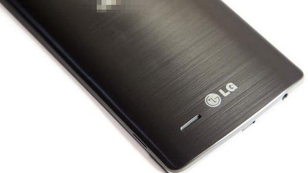 金属机身LG G4 Pro配置：2K屏+4GB内存[多图]图片1