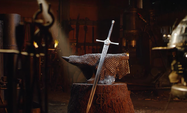 《阿瓦隆之王》亚瑟传奇圣剑铸造 传奇石中剑完[图]图片1
